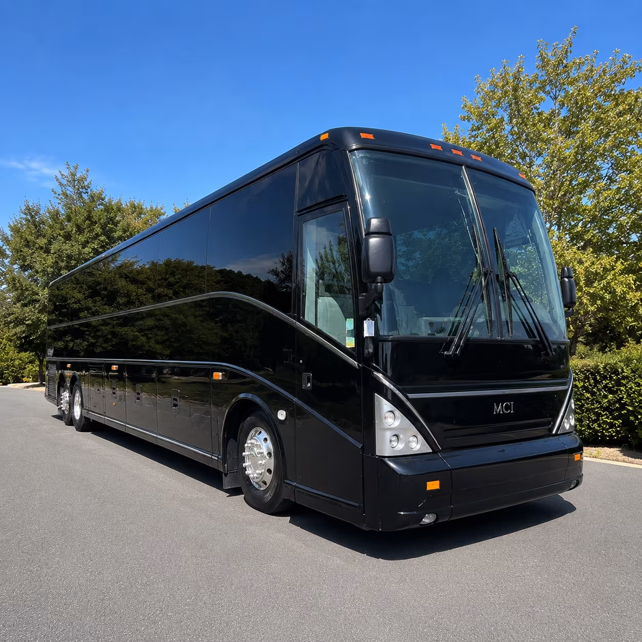 for groups heading to waterfront and destination prom venues